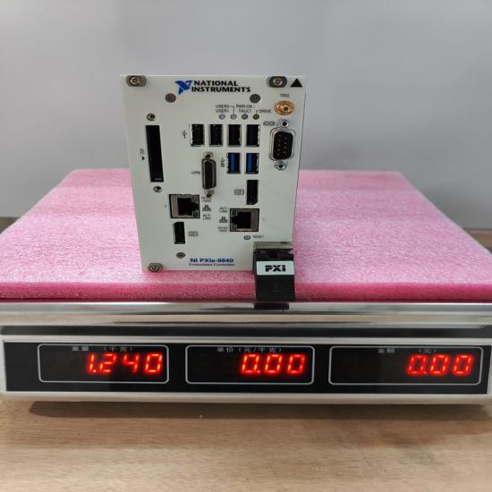 National Instruments PXIE-8840
