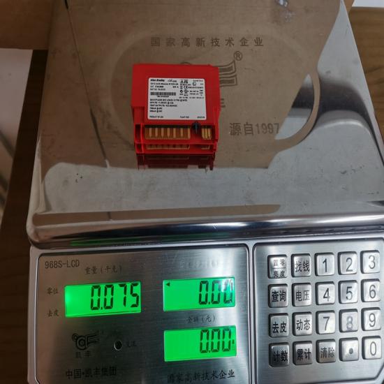 1734-IB8S Allen-Bradley