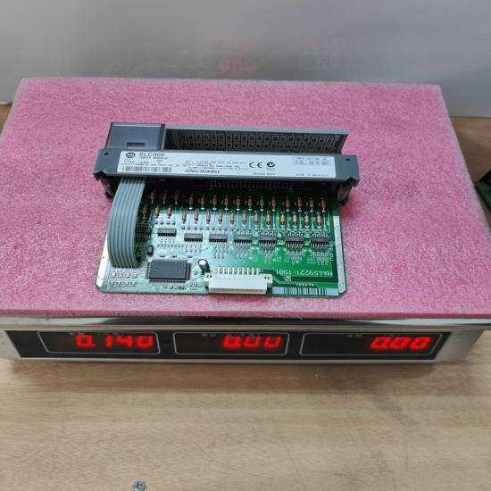 1746-IB32 Allen-Bradley