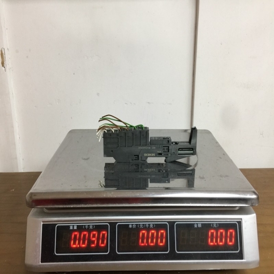 6ES7138-4CA01-0AA0 SIEMENS