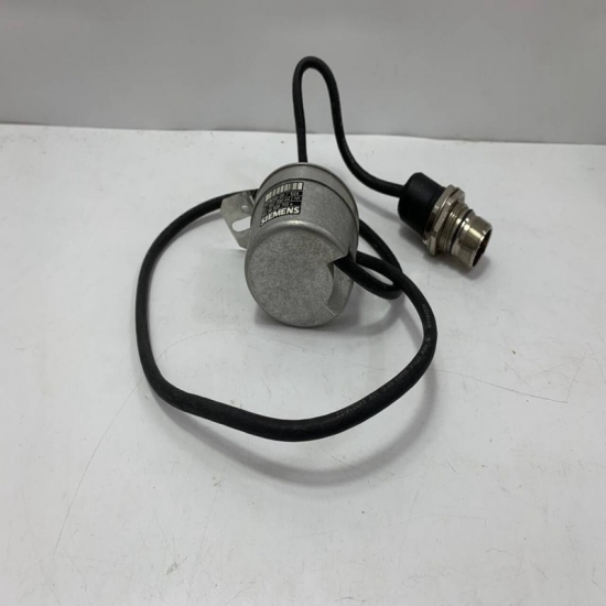6GK5208-0BA10-2AA3 SIEMENS