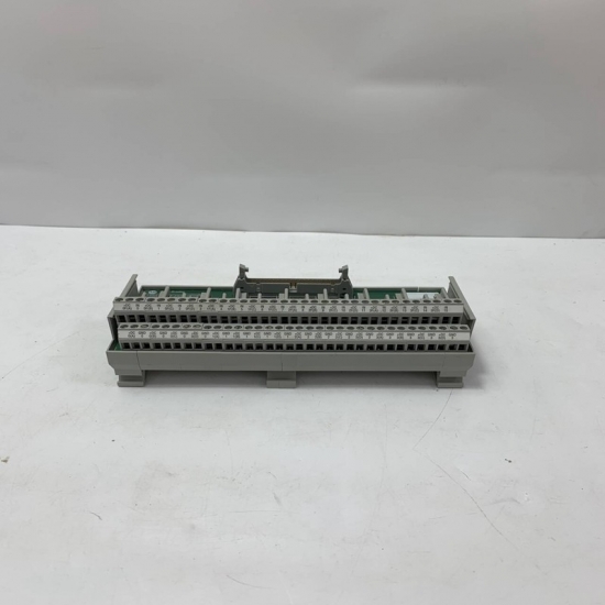 2711P-T6C20D4 Allen-Bradley