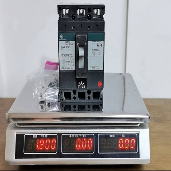 IC756ADV010K-98 GE FANUK