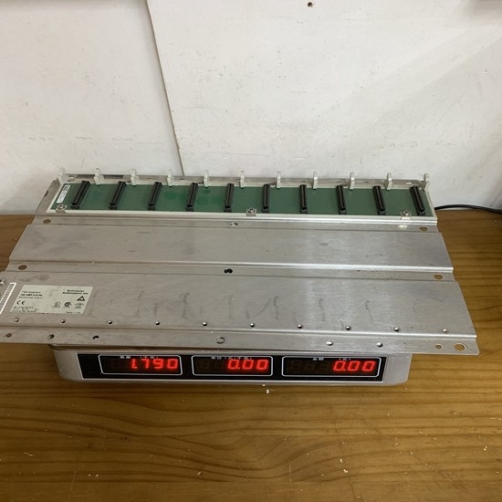 490NRP25300 SCHNEIDER