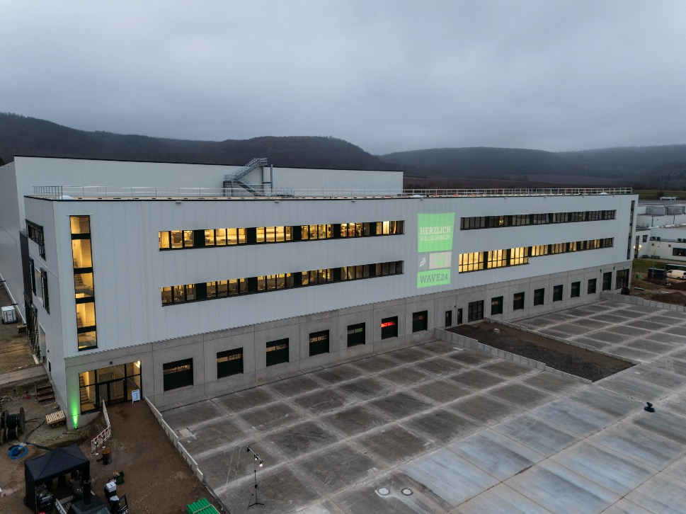 WANGO Group's first automated logistics center has been fully upgraded and officially put into operation